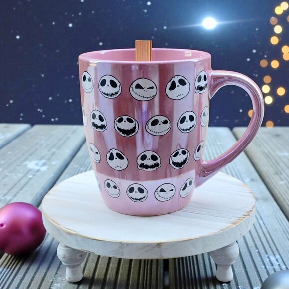 Holiday Candle ✦ Apple Cinnamon ✦ Soy Wax in Oversized Jack Skellington Mug NWT - Picture 2 of 6
